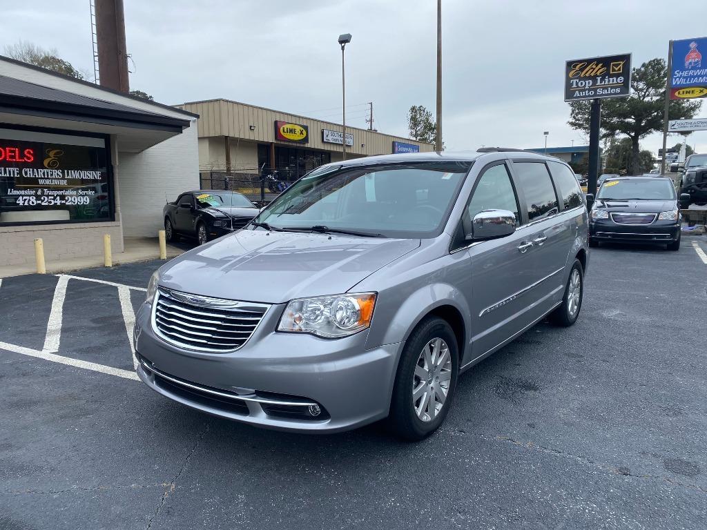 2016 Chrysler Town & Country